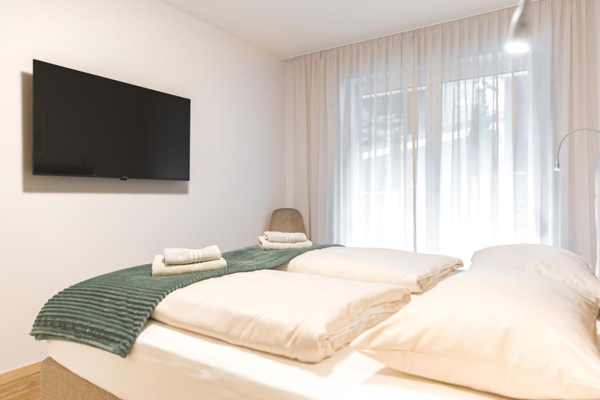 Haus Bachinger Apartment Мондзее Екстериор снимка